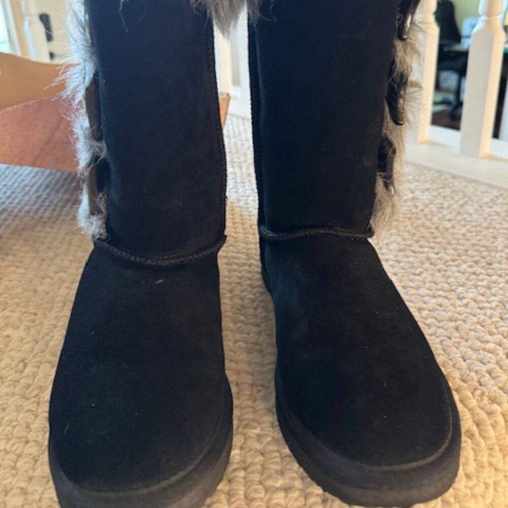 K'VRRA by Koolaburra Black Suede Black Boots Size 8